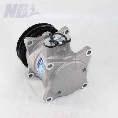 XD01A8103 Máy nén AC tự động cho ISUZU 4JB1 JMC-900 TRUCK Động cơ diesel FAW Chiếc xe ô tô điều hòa không khí